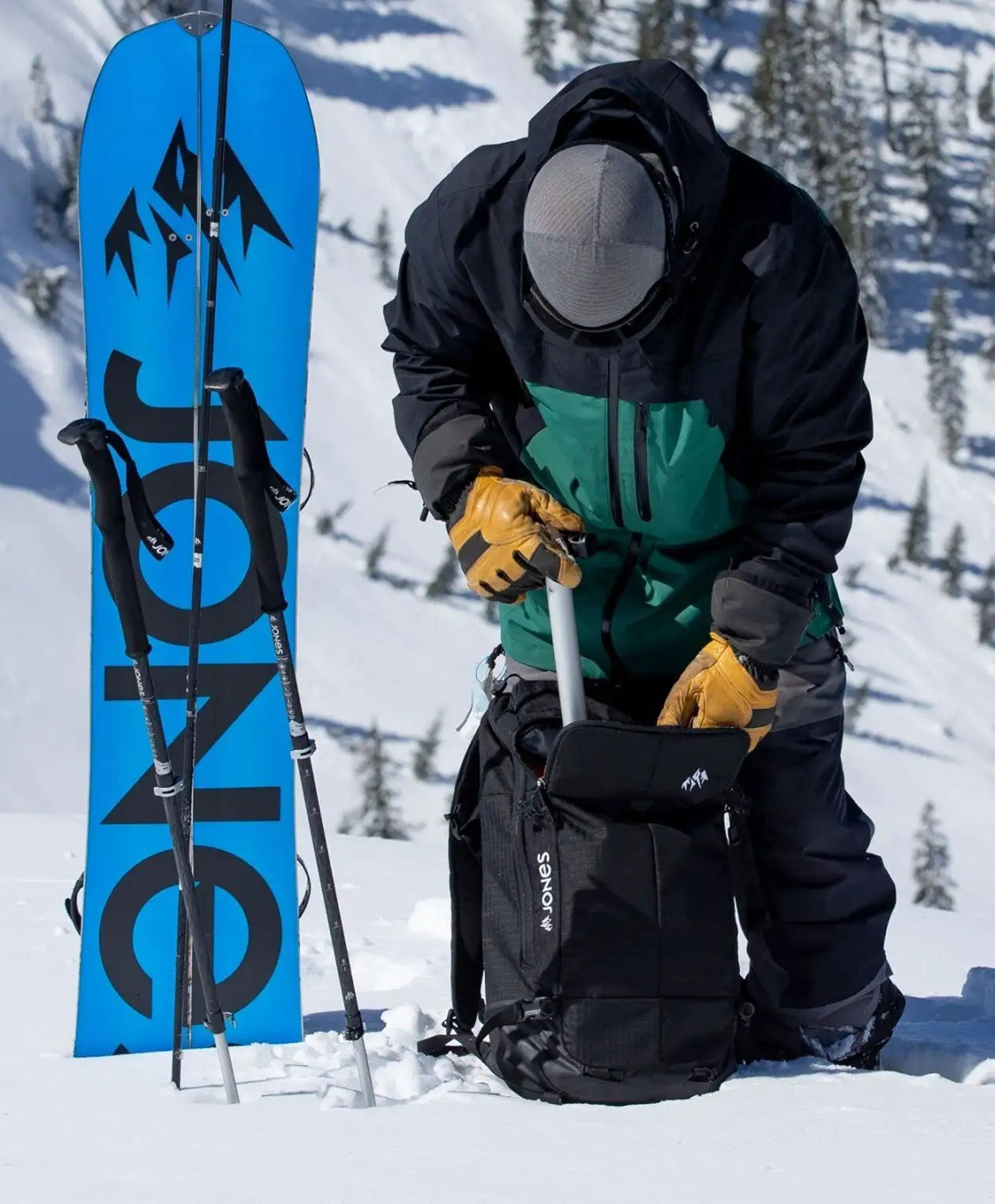 DSCNT 32L R.A.S. Backpack