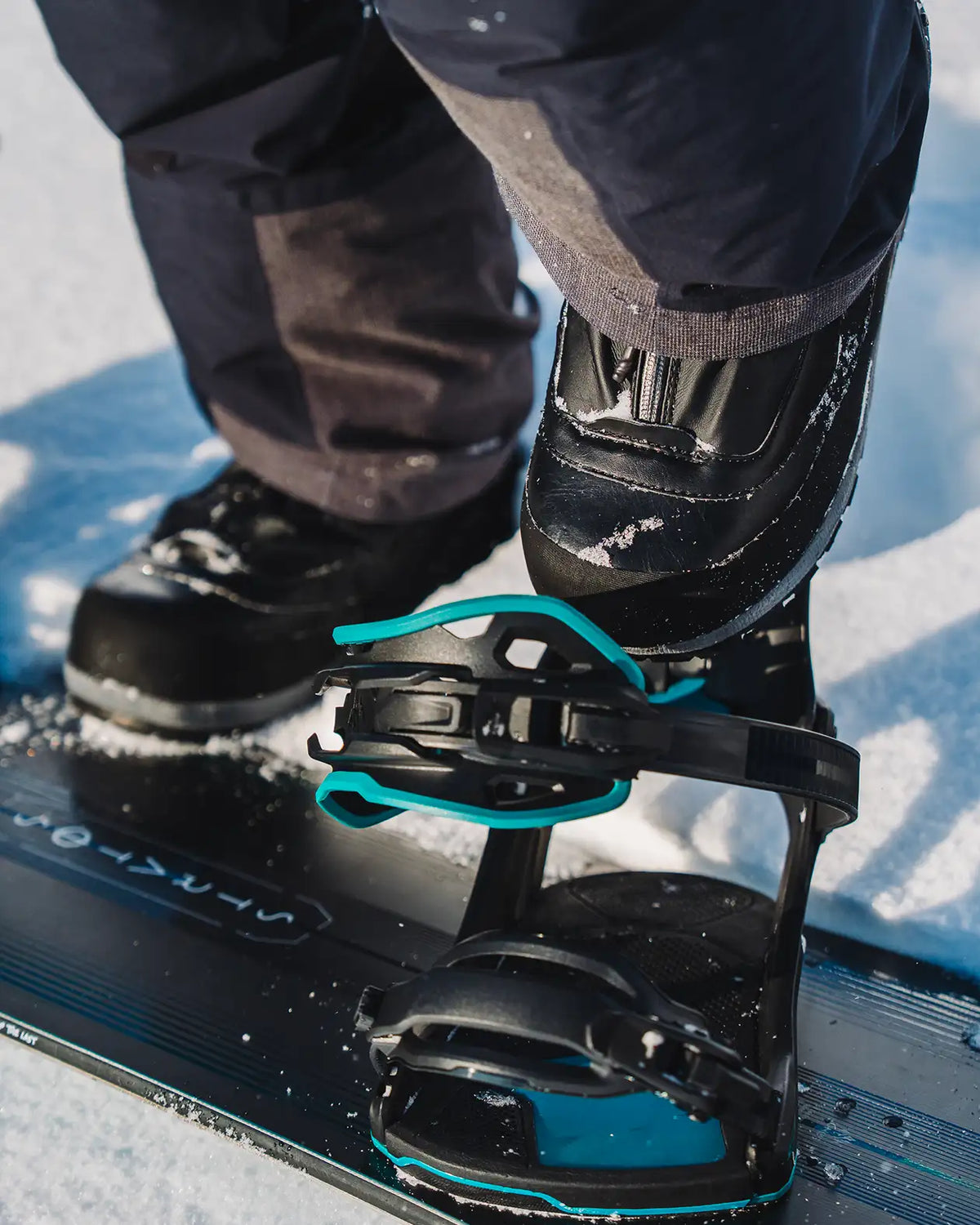 Mercury FASE® Snowboard Binding 2026 | Jones Mercury FASE® Snowboard Binding 2026 Bindings Jones Snowboards High Performance
