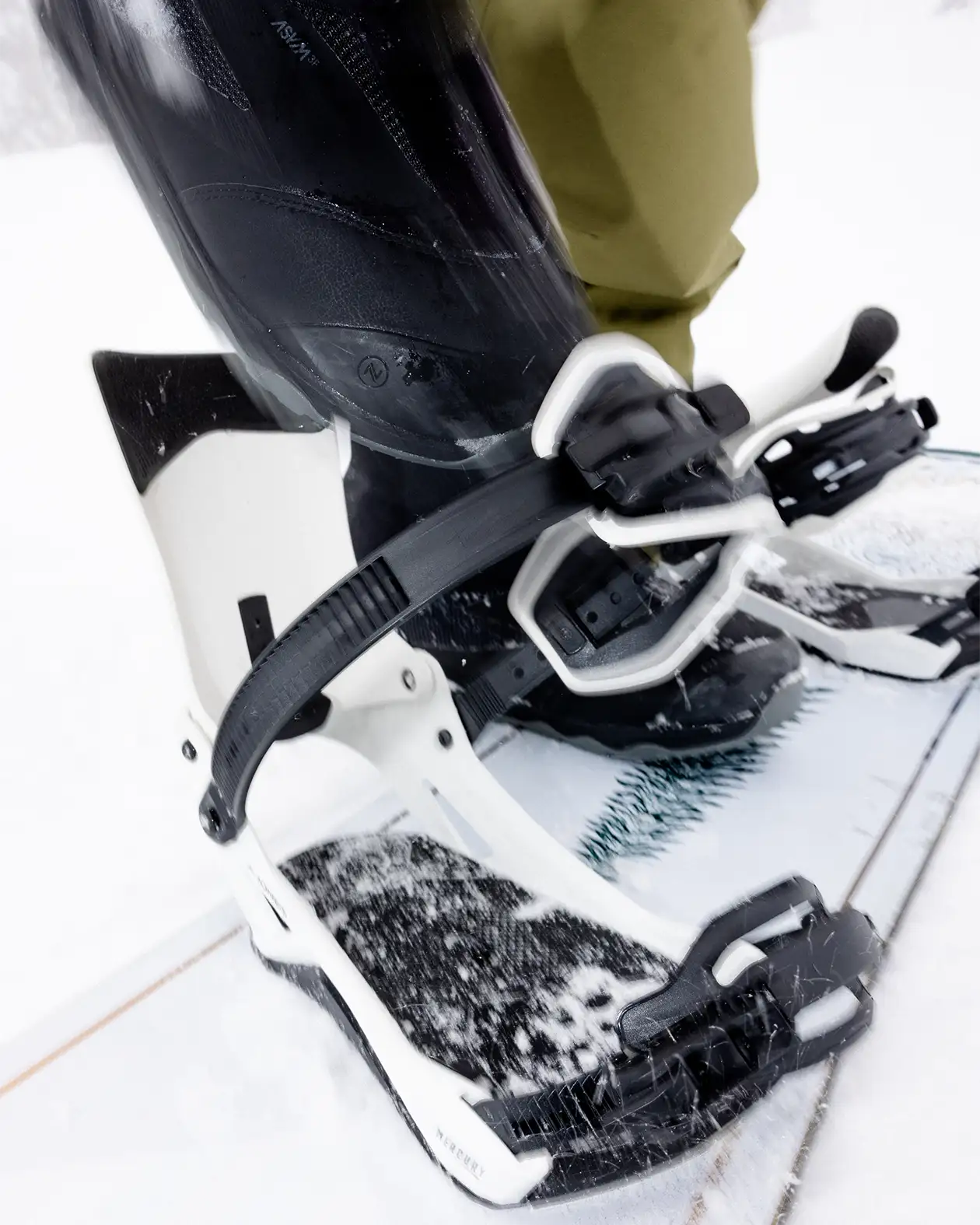 Mercury FASE® Snowboard Binding