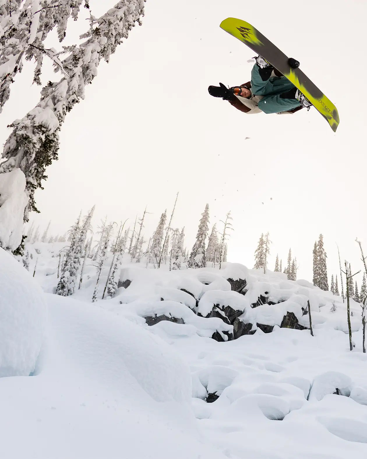 Jones Snowboards Howler Snowboard - Thumbnail 3