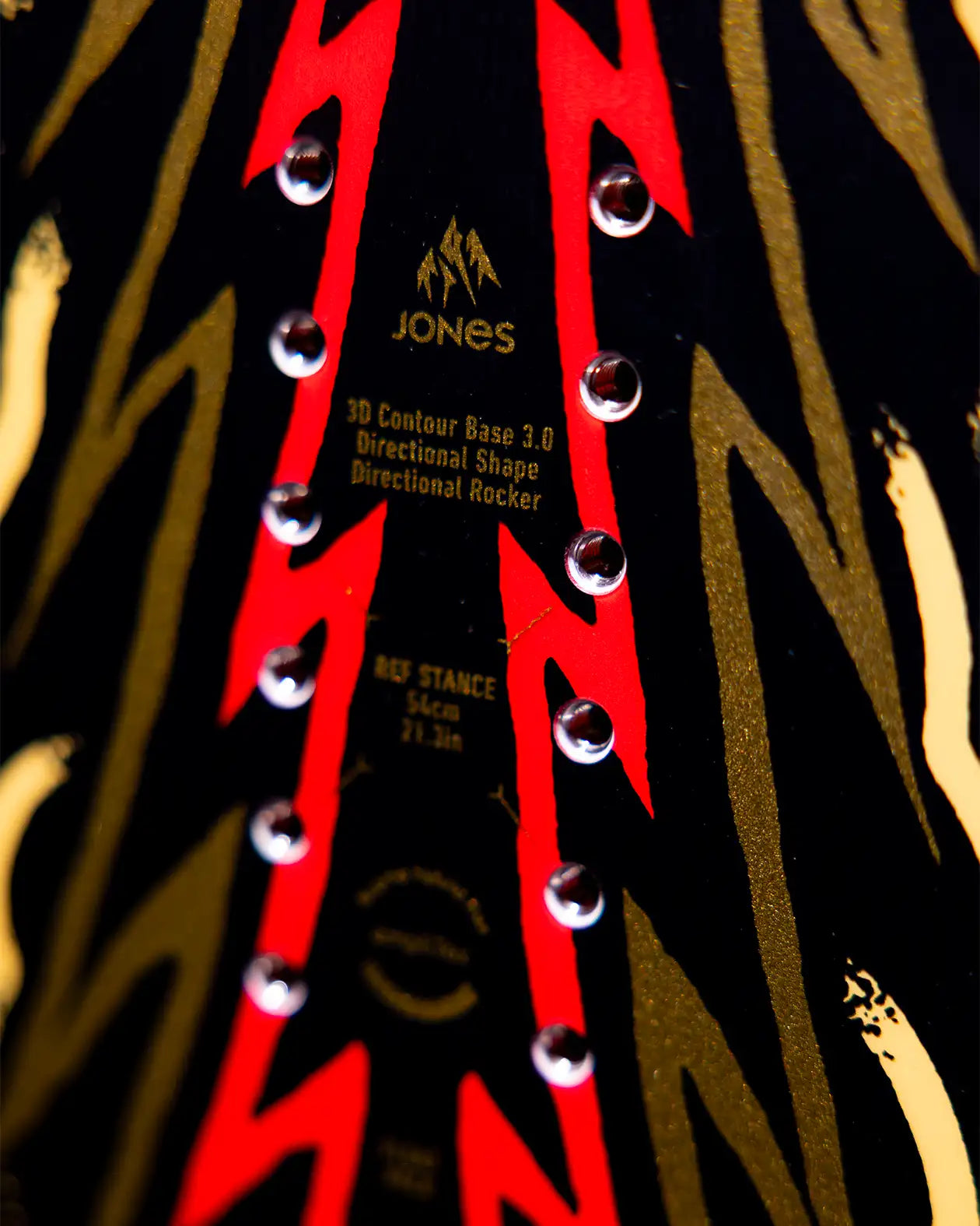 Harry Kearney Signature Series Stratos Harry Kearney Signature Series Stratos Jones Snowboards High Performance