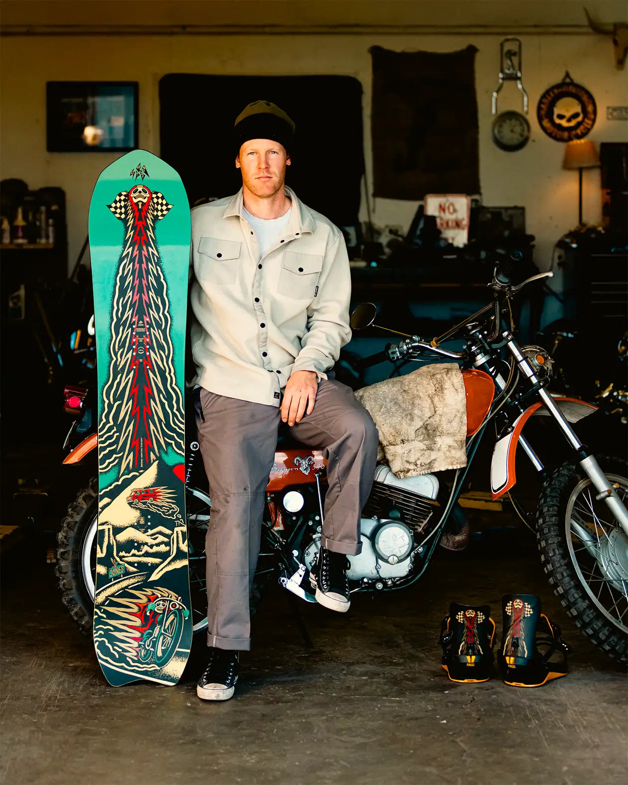 Harry Kearney Signature Series Stratos Harry Kearney Signature Series Stratos Jones Snowboards High Performance