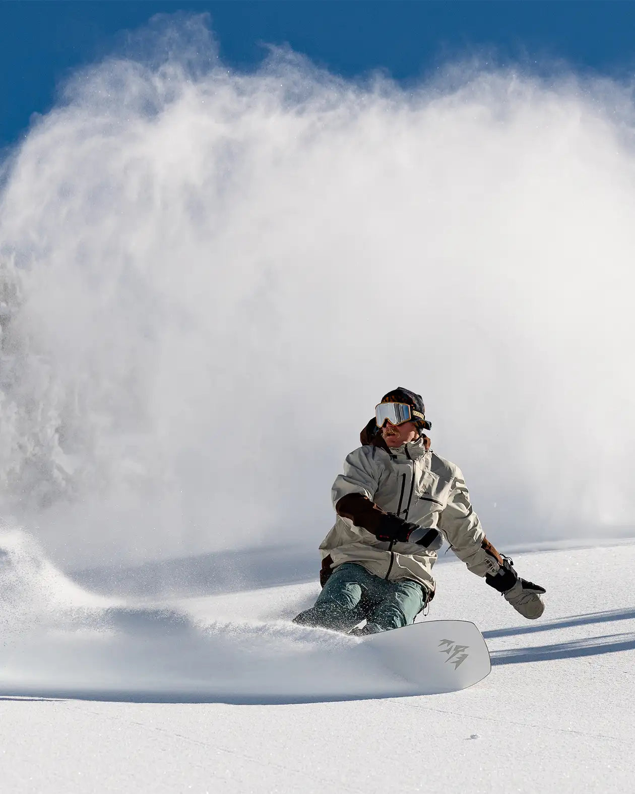 Hovercraft 2.0 Snowboard | Jones Hovercraft 2.0 Snowboard | Jones
