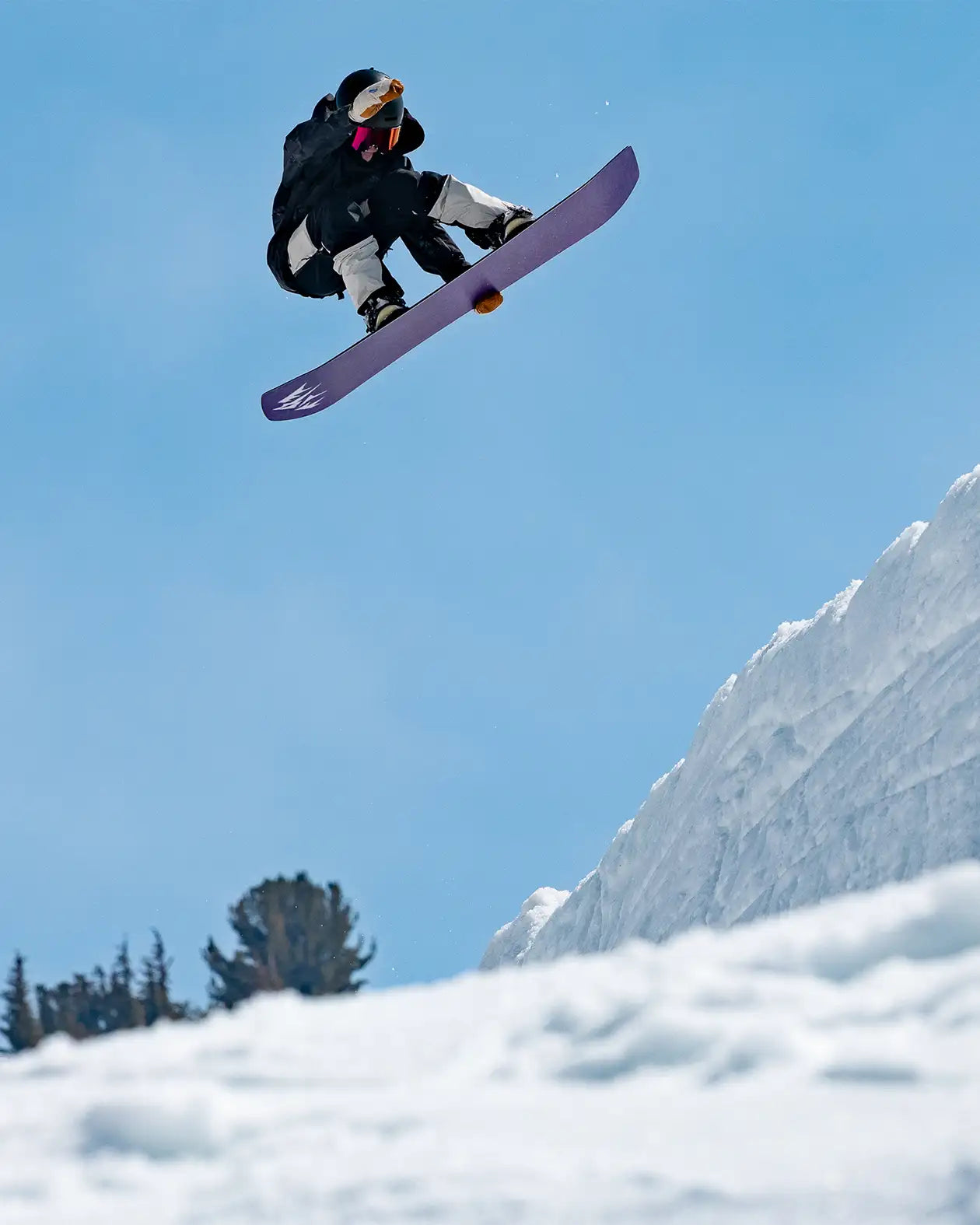 jones air snowboard Women's Airheart 2.0 Snowboard