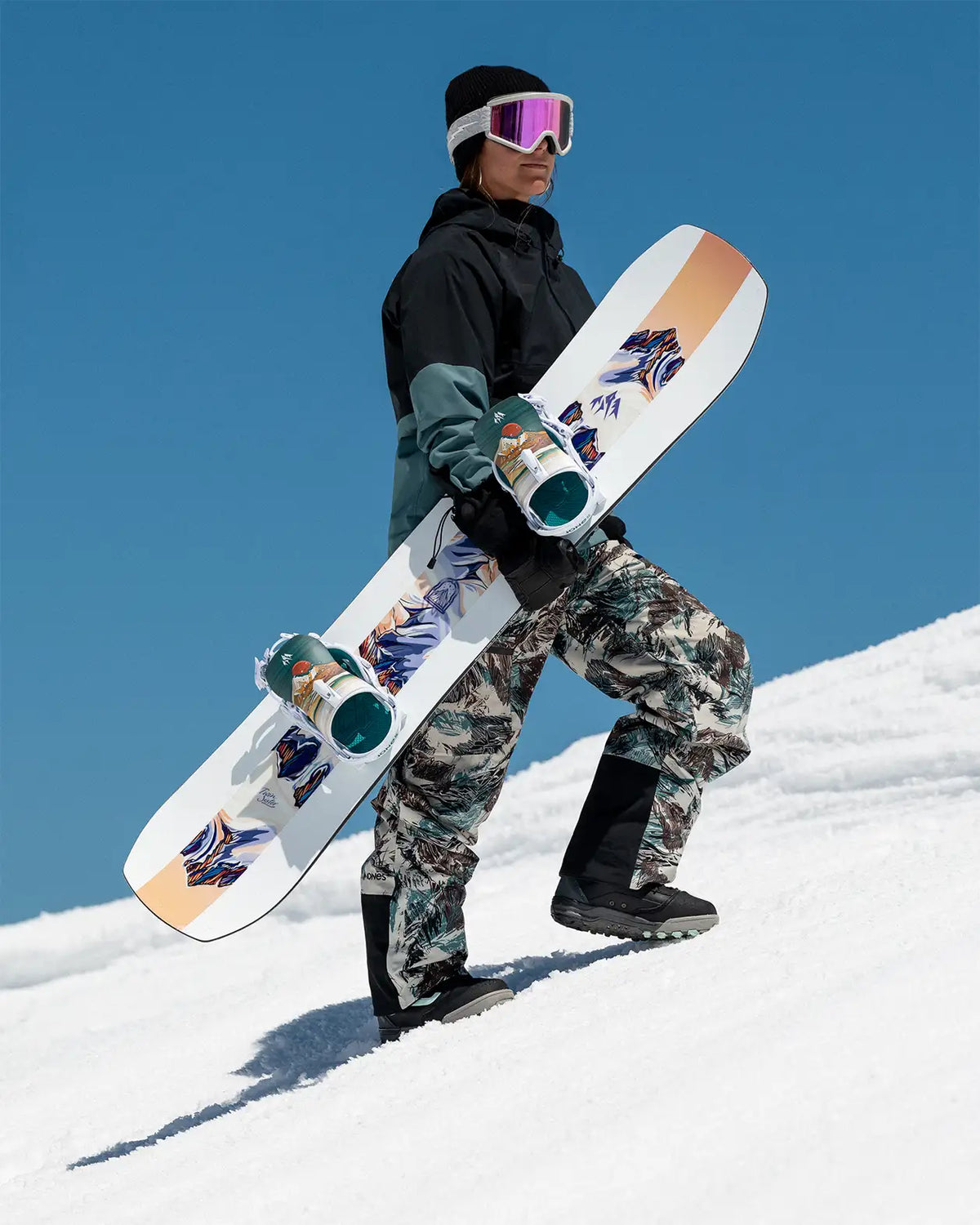 Women's Twin Sister Snowboard – Jones Snowboards US