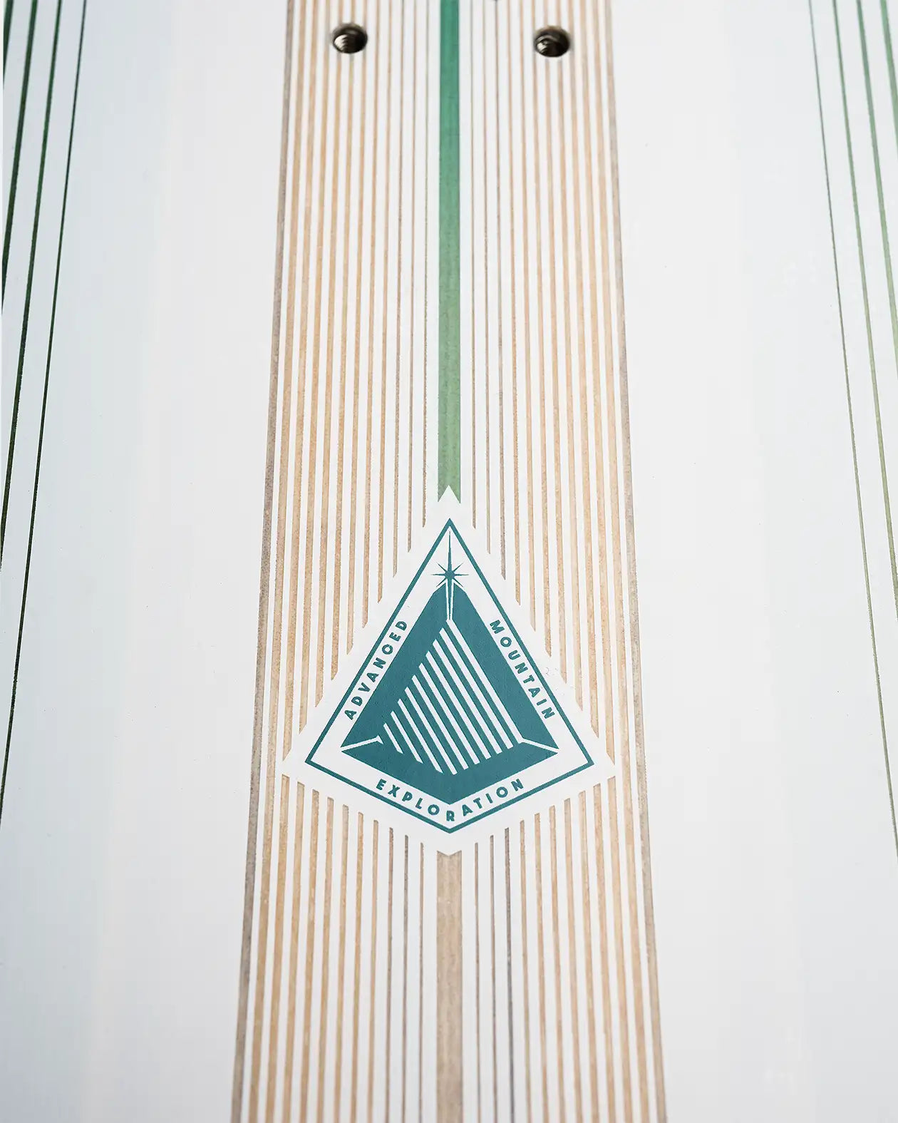 Women's Stratos Snowboard | Jones Women's Stratos Snowboard | Jones