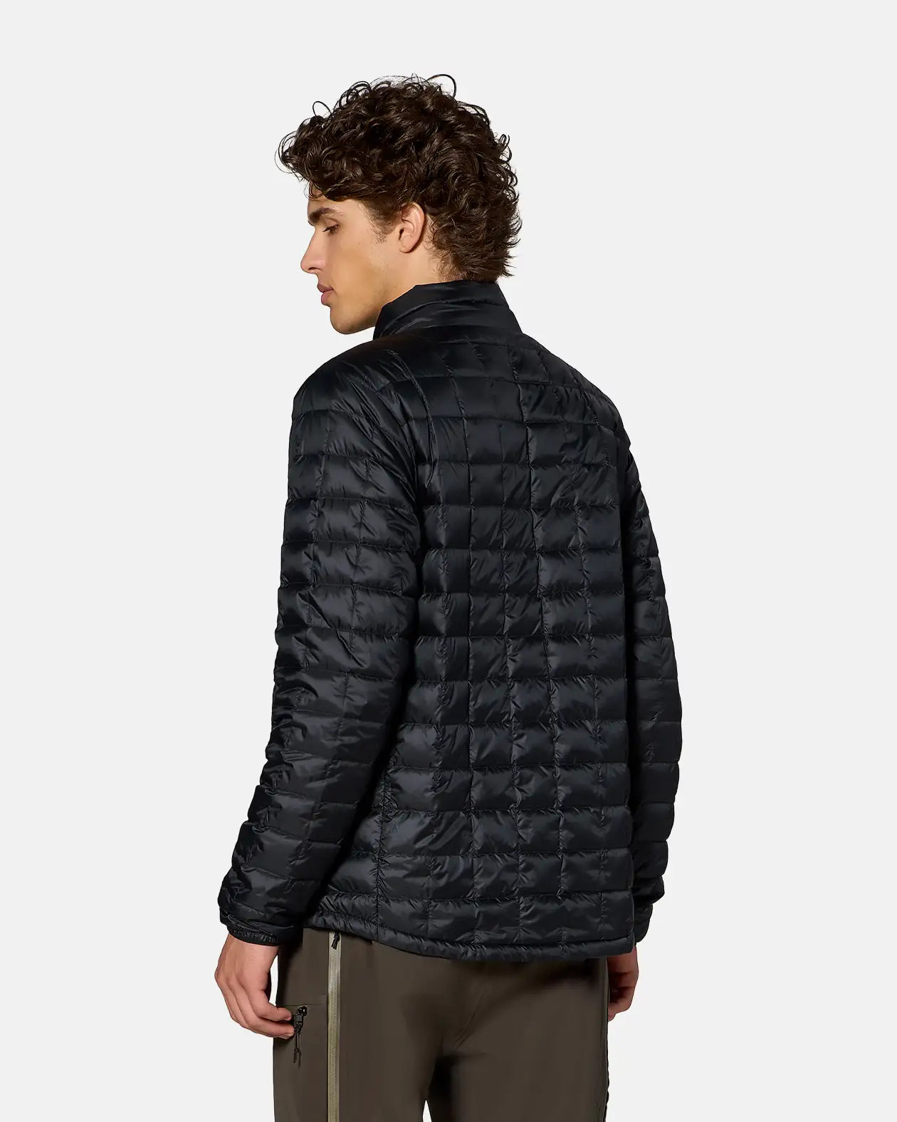 M'S ULTRA RE-UP DOWN 750+ JACKET 2027 M'S ULTRA RE-UP DOWN 750+ JACKET 2027 Outerwear Jones Snowboards High Performance