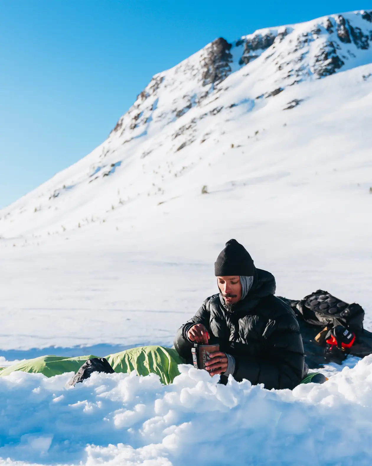 Unisex Max Re-Up Down 750+ Hooded Jacket Unisex Max Re-Up Down 750+ Hooded Jacket Outerwear Jones Snowboards High Performance